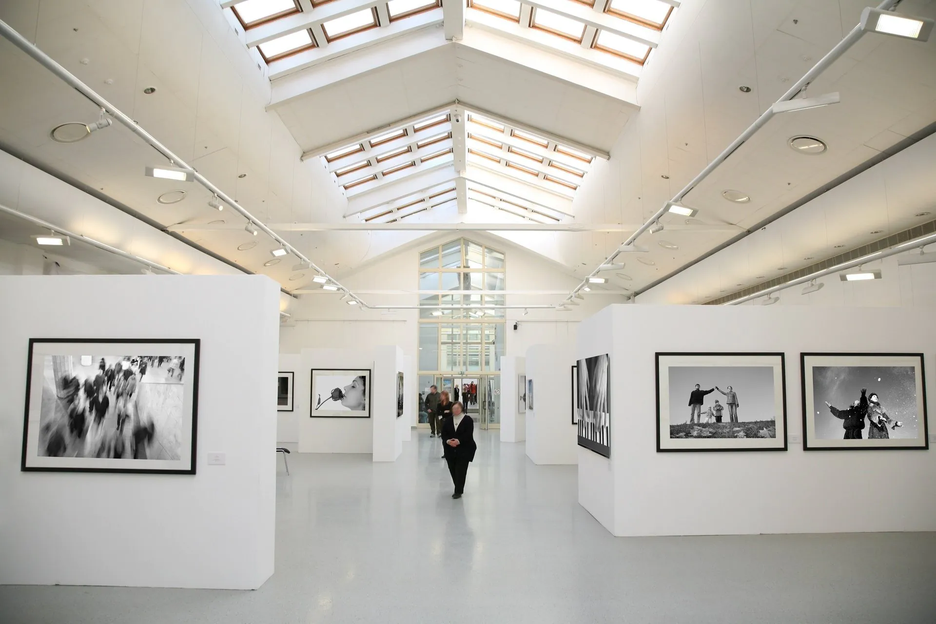 museum with DALI LED panels